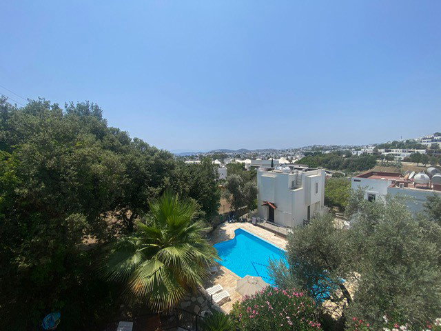 BODRUM  OASİS AVM KARŞISI, SENFONİ SİTESİ EŞYALI 3+1 DUBLEX VİLLA  KİRALIK
