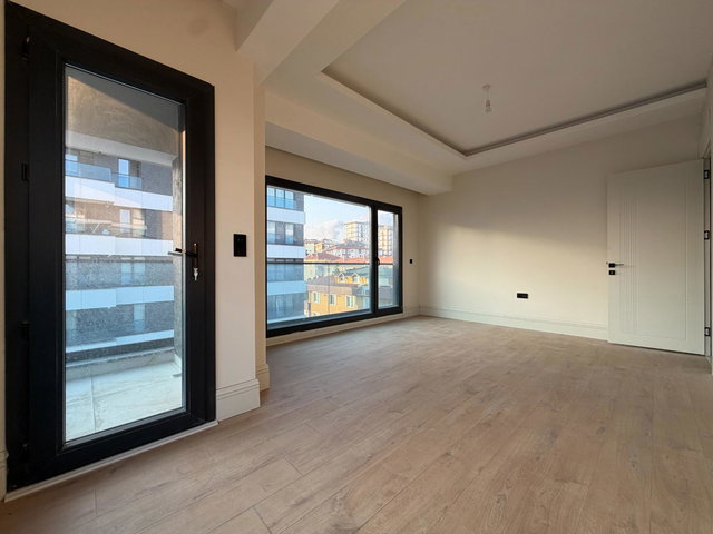 SEA GARDEN'DA METRO VE PENDİK MİLLET BAHÇESİNE KOMŞU KİRALIK LÜKS 2+1 DAİRE