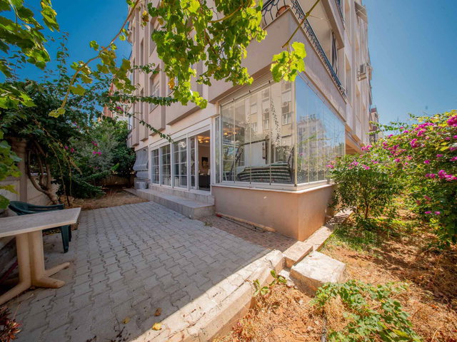 KONYAALTI TOROS SATILIK 3+1 110M2 BAHÇE KULLANIMI