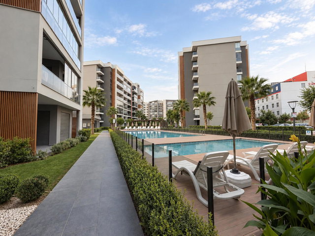 İZMİR ATAŞEHİR MODERN 3 SİTESİ'NDE EŞYALI 1+1 KİRALIK DAİRE