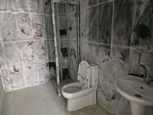 REMAX MOD'DAN ANADOLU ÜNİV. YAKINI SATILIK SIFIR 1+1 DAİRE