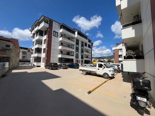 DERİNCE FATİH SULTAN MAHALLESİ 3+1 ARAKAT KİRALIK DAİRE
