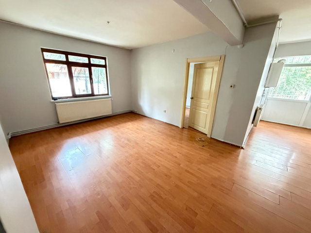 CADDE ÜSTÜ KREDİYE UYGUN 2+1 YÜKSEK GİRİŞ BOŞ SATILIK DAİRE