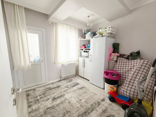 REMAX'TAN DEVLET HASTANESİ YANINDA KAT MÜLKİYETLİ 2+1 YENİ DAİRE!