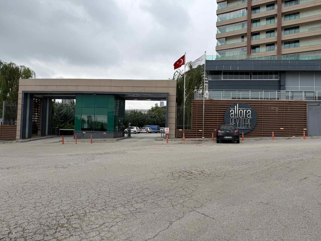 ALLORA BEYTEPE’DE LÜKS YAPILI SIEMENS ANKASTRELI KIRALIK 4+1 E. BANYOLU CAM BALKONLU