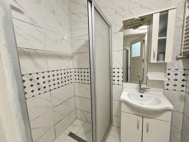FATİH ATİKALİ DE MÜKEMMEL KONUMDA 1+1 SATILIK DAİRE