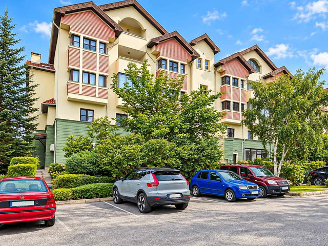 EMRE KOÇ REMAX - ANGORA EVLERI SATILIK 5+1 DUBLEKS DAIRE