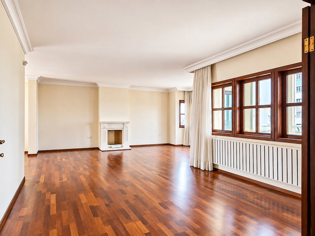 EMRE KOÇ REMAX - ANGORA EVLERI SATILIK 5+1 DUBLEKS DAIRE