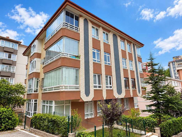 ÇANKAYA ÖVEÇLER HUZUR M.DE SATILIK 3+1 DAİRE