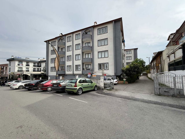 REMAX DESIGN SERDİVAN KEMALPAŞADA SATILIK 2+1 DAİRE