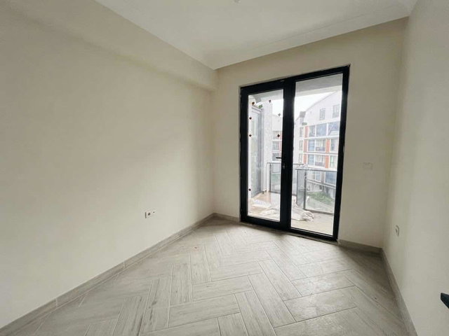 İZMIT PLAJYOLU SEA LIFE SITESINDE 2+1 AÇIK MUTFAK KIRALIK DAIRE