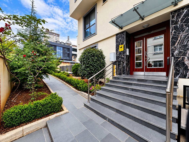 KÜÇÜKBAKKALKÖY’DE 4 YAŞINDA BİNADA | 55 M² NET | KAPALI OTOPARKLI GENİŞ 1+1