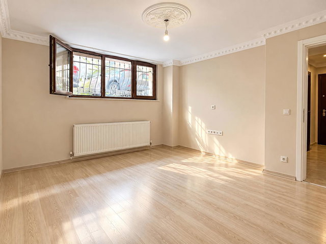 DOĞAN ARASLI BLV. YAKIN TEK DAİRE ÜZERİ 2+1 BAHÇE KATI DAİRE