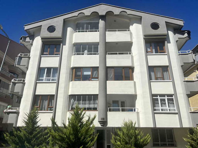 BİRLİK MAHALLESİ – ÇANKAYA KÖŞKÜ YAKINI – SATILIK 4+1 ÇATI DUBLEKS