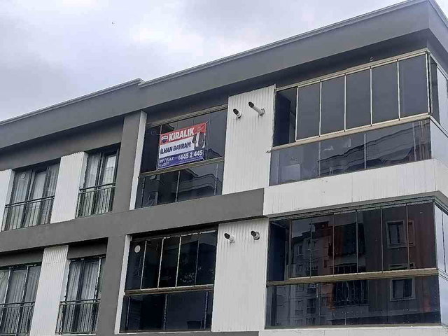 REMAX İLHAN BAYRAM'DAN 

ATAKUM ATAKENT ÇOBANLI'DA MUHTEŞEM KONUDA EŞYALI KİRALIK DAİRE 1+1