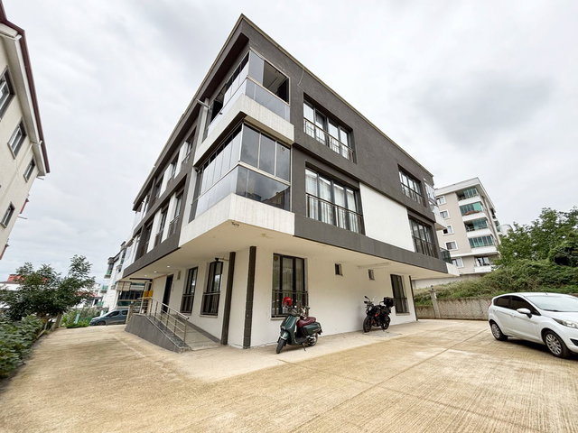 REMAX İLHAN BAYRAM'DAN 

ATAKUM ATAKENT ÇOBANLI'DA MUHTEŞEM KONUDA EŞYALI KİRALIK DAİRE 1+1