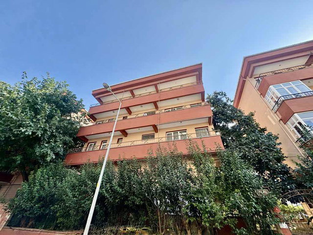 BÜYÜKÇEKMECE’DE ATATÜRK MAHALLESİ GENİŞ 2+1 | 95 M² NET | BALKONLU