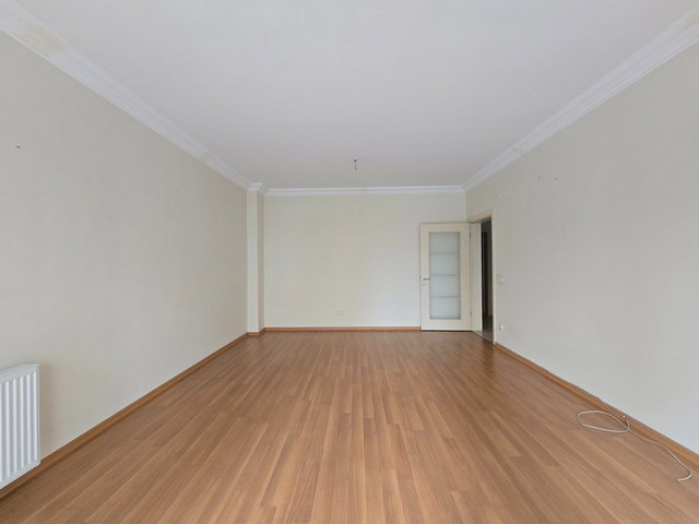 GÜZELTEPE KONUTLARI SITESINDE KİRALIK 2+1 ARAKAT GENIŞ DAIRE