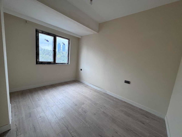 ORTABAYIR'DA SIFIR GENİŞ 1+1 ÜNİVERSİTELERE YAKIN
