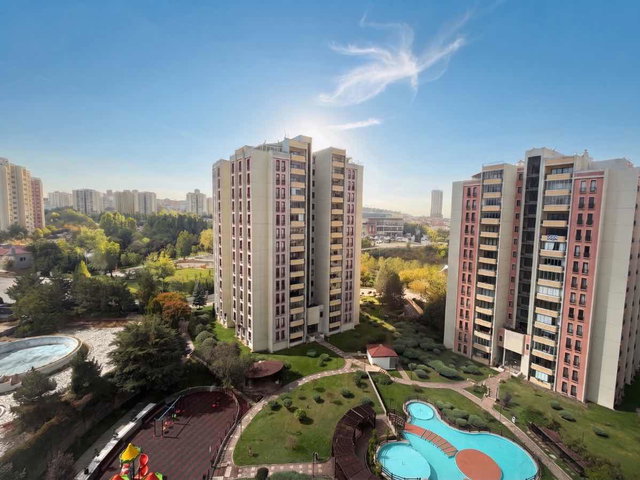ÇANKAYA ZİRVEKENT 1 KONUTLARI’NDA EŞYALI 4+1 KİRALIK DAİRE