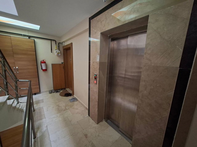 GEBZE SAFIRPARK'TA KIRALIK 4+1 DUBLEKS DAIRE, GENIŞ TERASLI