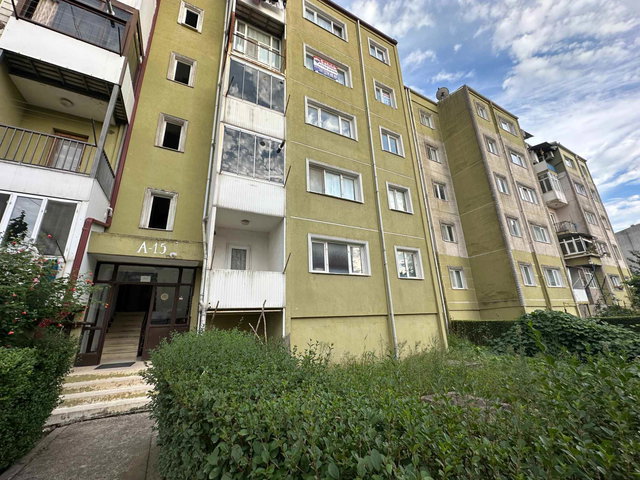 SATILIK FERİZLİ GÖÇMEN BLOKLARI BAKIMLI SORUNSUZ 2+1 DAİRE