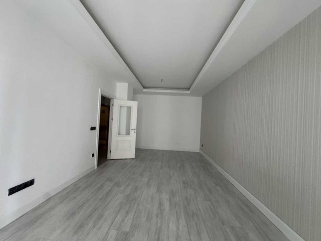 REMAX TEN BEYLİKDÜZÜ BRAND İSTANBUL KAPALI MUTFAK 2+1