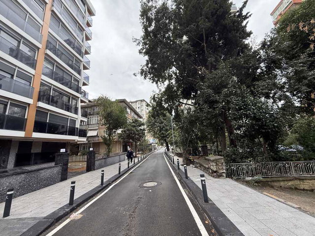FENERYOLU 'NDA SIFIR BİNADA 2+1 E.BANYOLU BALKONLU SATILIK DAİRE