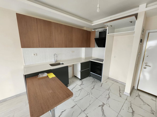 HASTANE VE METRO YAKINI KLİMALI 2+1 KİRALIK DAİRE