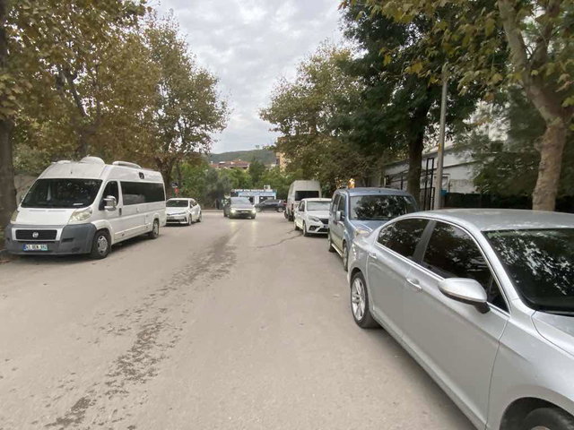YARIMCA'DA MERKEZİ KONUMDA, YENİLEMNMİŞ 3+1 DAİRE