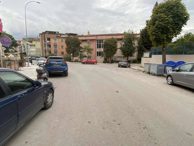 YARIMCA'DA MERKEZİ KONUMDA, YENİLEMNMİŞ 3+1 DAİRE