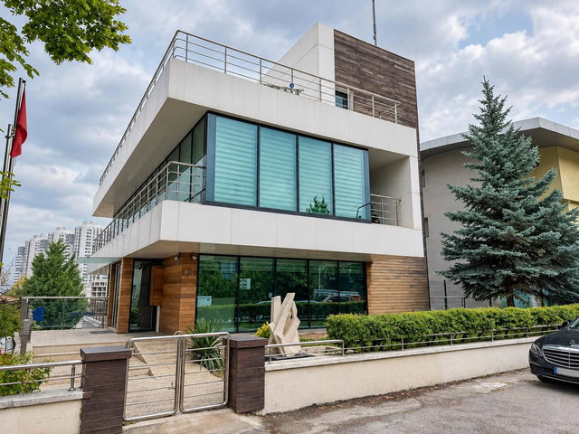 İLKBAHAR MH. ELÇILIK İÇIN UYGUN SATILIK VILLA
