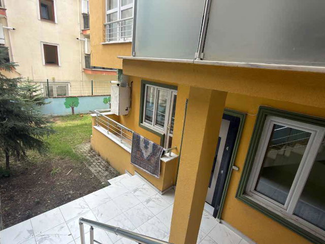 BAĞÇEŞME'DE KİRALIK 2+1 FULL EŞYALI BÜYÜK TİP ÖZEL BAHÇELİ DAİRE