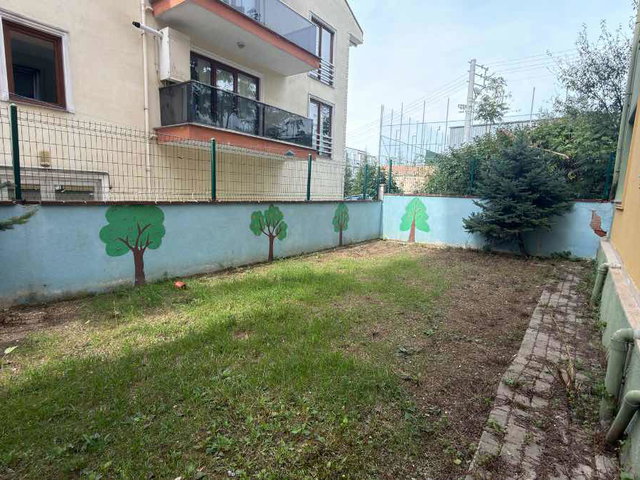BAĞÇEŞME'DE KİRALIK 2+1 FULL EŞYALI BÜYÜK TİP ÖZEL BAHÇELİ DAİRE