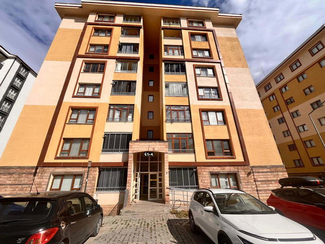 REMAX İLKE'DEN ZİRVE TOKİ'DE 3+1 SATILIK DAİRE