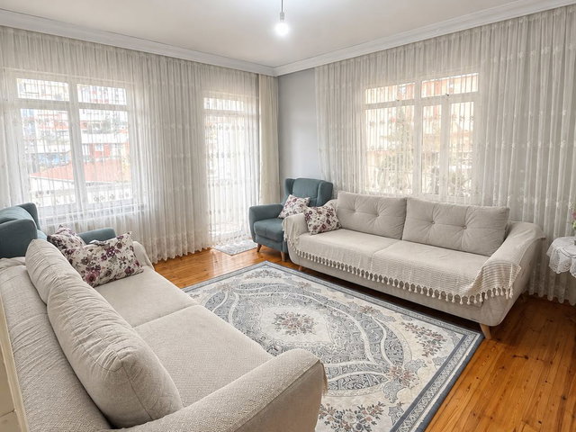PENDİK DUMLUPINAR'DA SATILIK YATIRIMA UYGUN 3+1 DAİRE