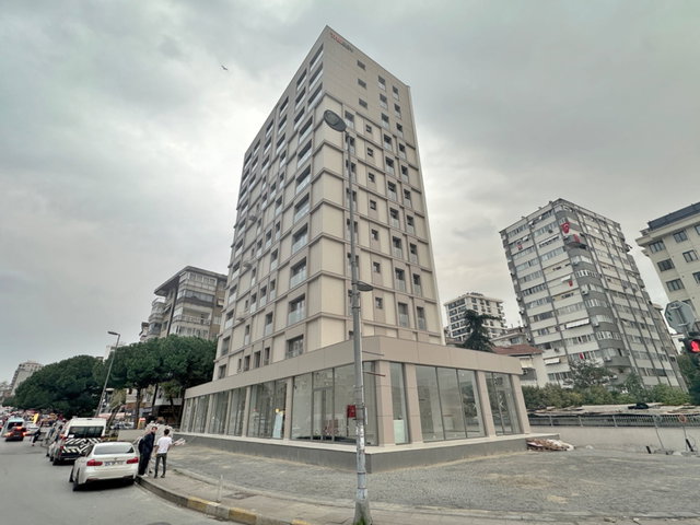 BOSTANCI MİNİBÜS CADDESİ ÜZERİ YENİ BİNADA 3+1 ARAKAT DUBLEKS