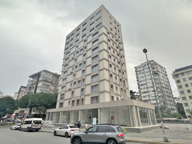 BOSTANCI MİNİBÜS CADDESİ ÜZERİ YENİ BİNADA 3+1 ARAKAT DUBLEKS