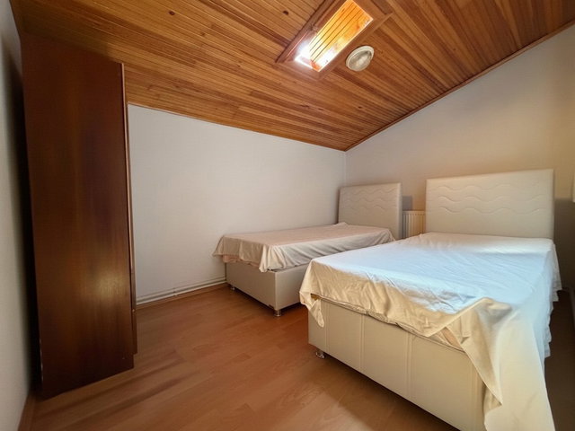 RE/MAX İNCİ'DEN PAŞAALANI ÇENGEL CAD. KİRALIK 1+1 EŞYALI ÇATI KATI DAİRE
