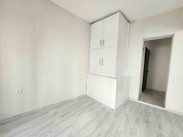 REMAX EFFECT KOCAELİ ŞEHİR MERKEZİNDE İÇİ YAPILI KİRALIK 1+1 ARAKAT DAİRE