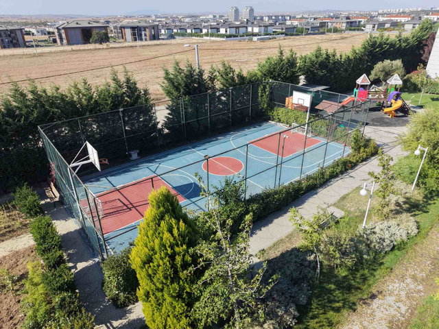 PALMİYE KONAKLARINDA GÜNEY CEPHELİ HAVUZ MANZARALI SATILIK DAİRE
