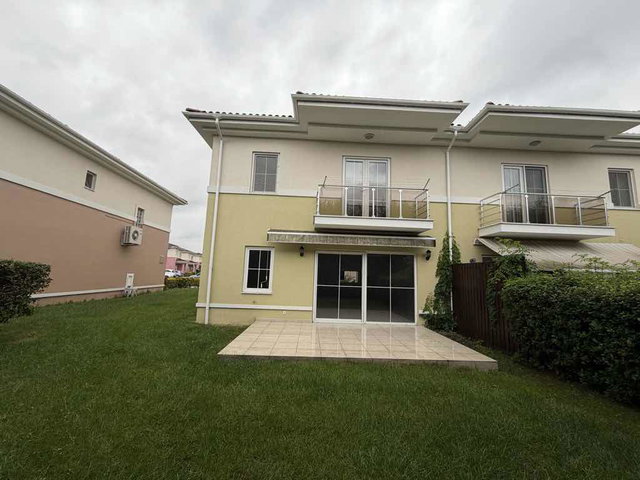 KARTEPE DUMLUPINAR VİLLAM 3 SİTESİ KİRALIK VİLLA