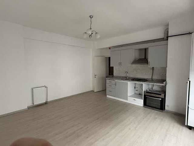 REMAX HEDEF’TEN BÜYÜKÇEKMECE ‘DE SAHİLE YÜRÜME MESAFESİNDE KİRALIK DAİRE