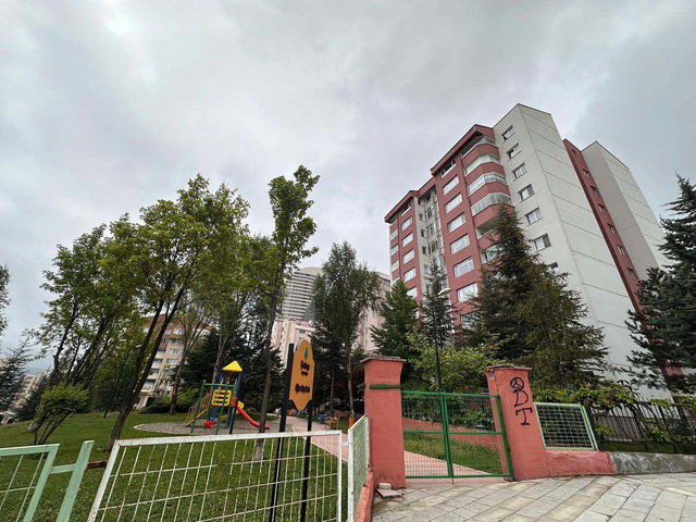 ÇANKAYA İLKBAHAR MAH’DE 3+1 DOĞU-GÜNEY CEPHE | MERKEZİ ISITMALI KİRALIK DAİRE