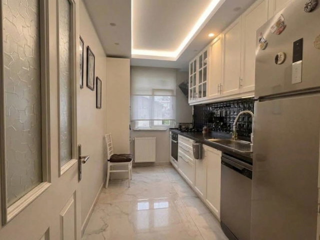 ÇAKMAK MAHALLESİ AŞKIN SOKAK’TA BAKIMLI VE KULLANIŞLI 2+1 DAİRE