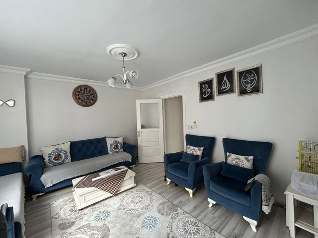 SANCAKTEPE YENİDOĞAN MERVE MAH. ARA KAT 2+1 SATILIK DAİRE