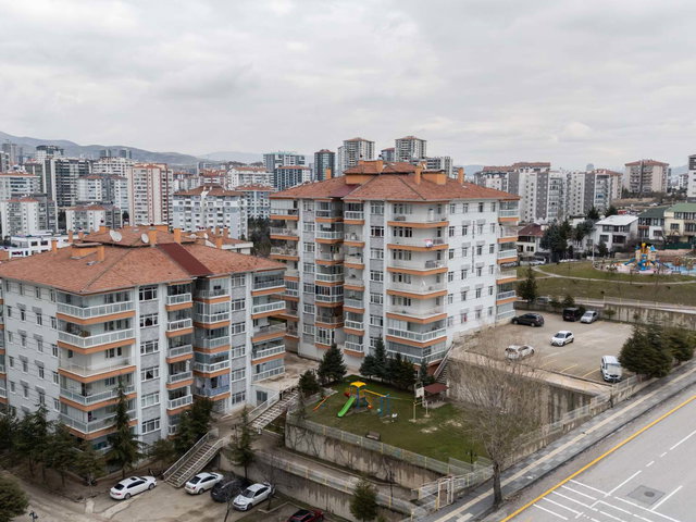 YENIMAHALLE TURGUT ÖZAL DA 3+1 KIRALIK DAIRE