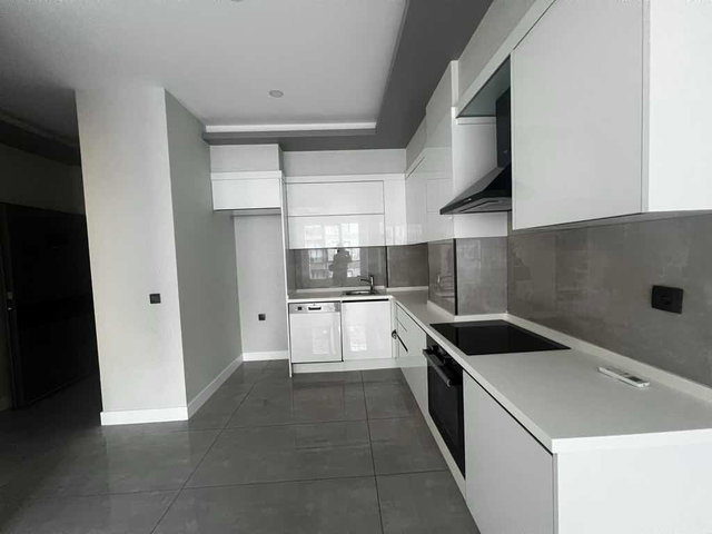 BRAND İSTANBUL PARK SİRESİNDE KİRALIL 1+1