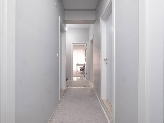 REMAX ADVANTAGE'DEN OVAAKÇA MERKEZDE  3+1 ARAKAT DAİRE