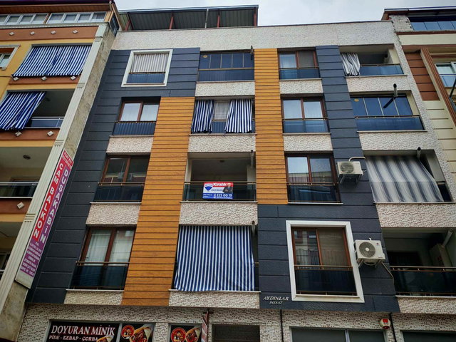 MANİSA MURADİYE MERKEZDE 2+1 | 80 M² | ARA KAT | ASANSÖRLÜ | KİRALIK